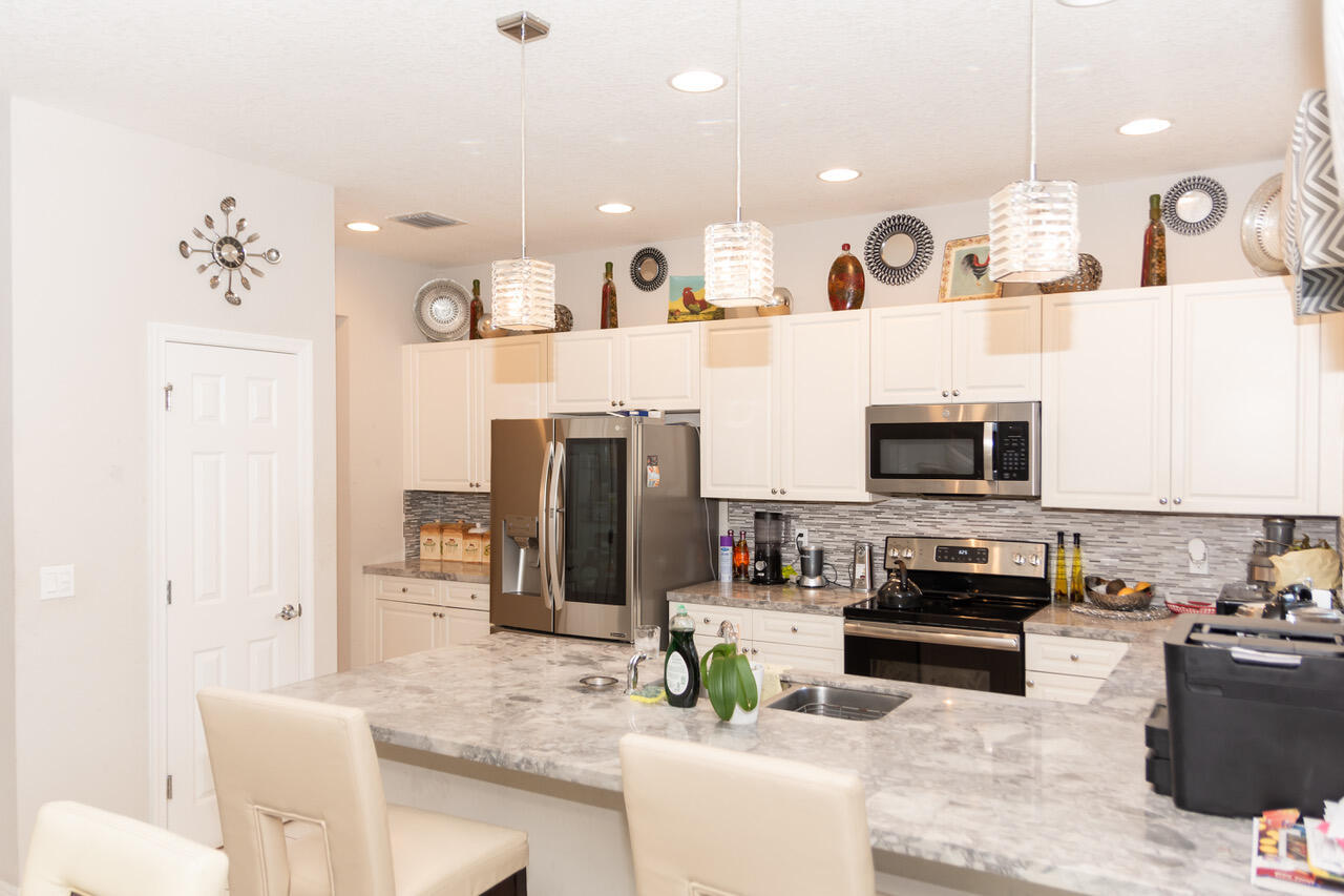 VIZCAYA FALLS PLAT 1 - Residential