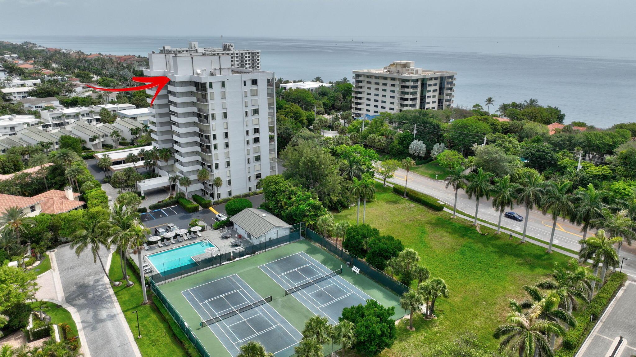 CARRON HOUSE CONDO - Residential