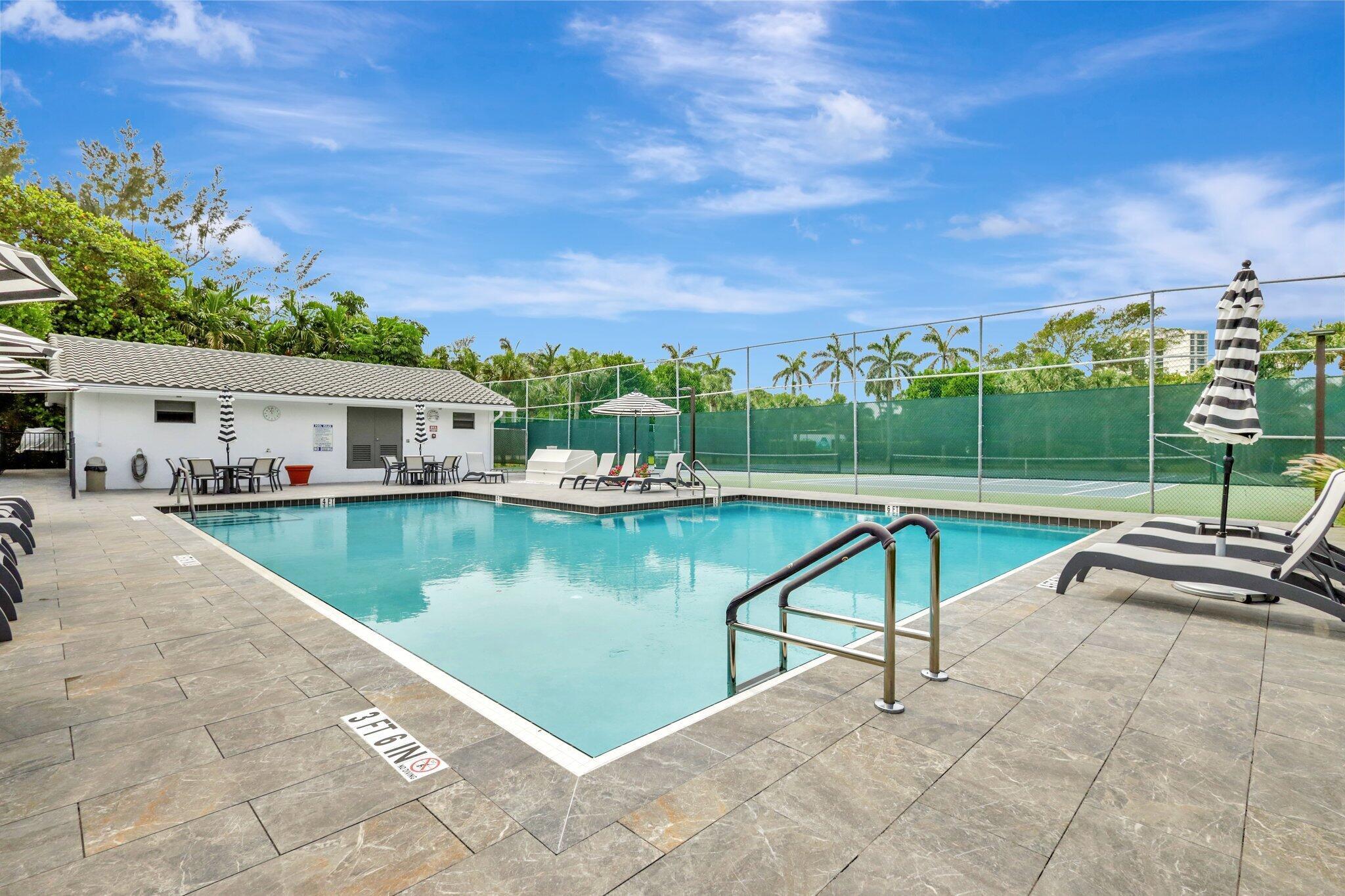 CARRON HOUSE CONDO - Residential