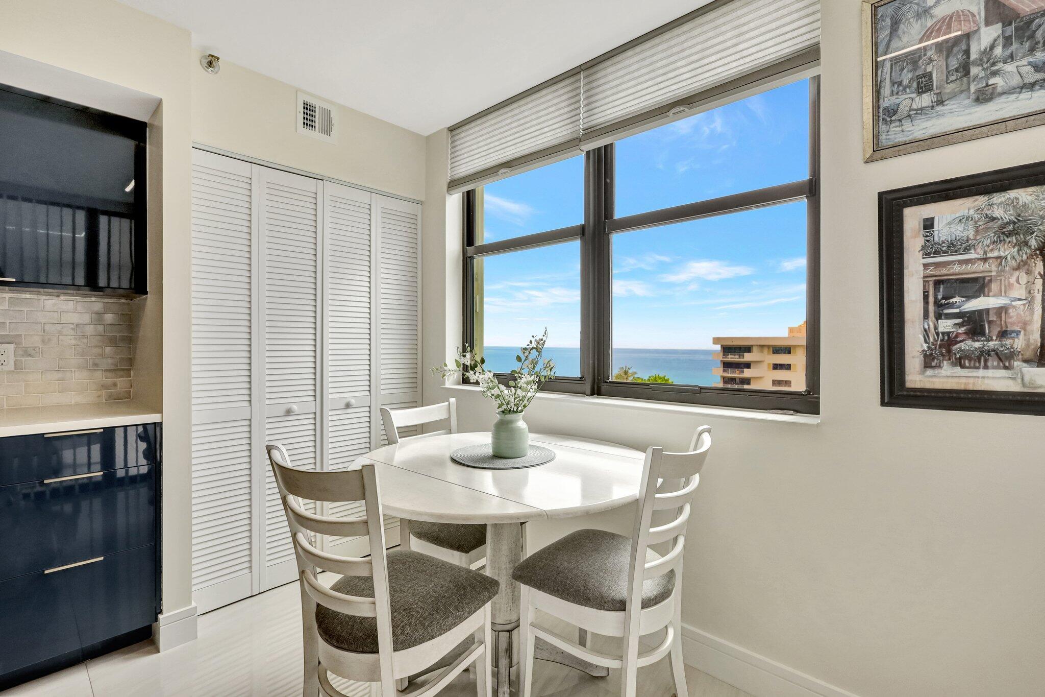 CARRON HOUSE CONDO - Residential