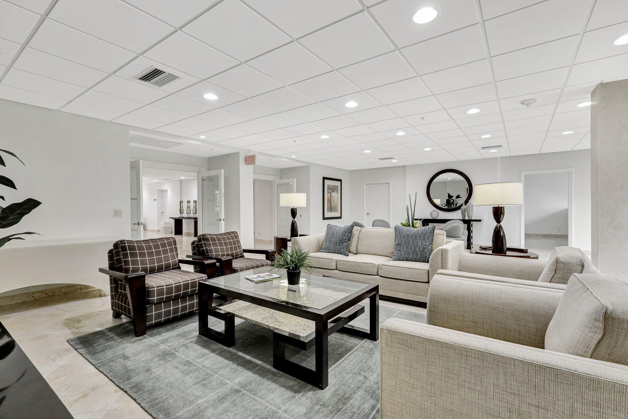 CARRON HOUSE CONDO - Residential