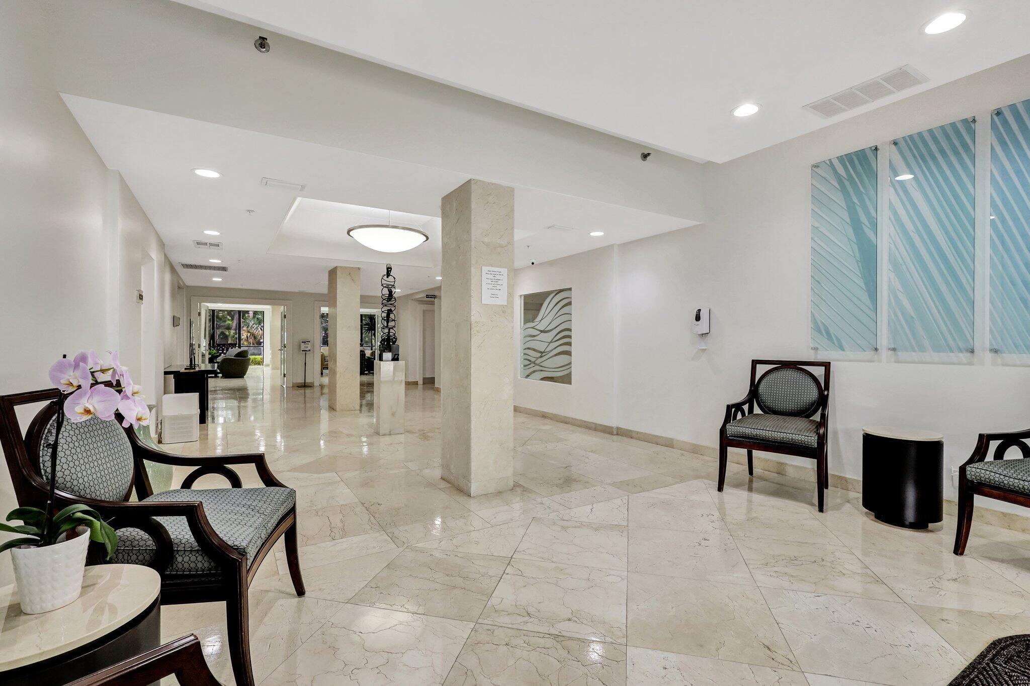 CARRON HOUSE CONDO - Residential