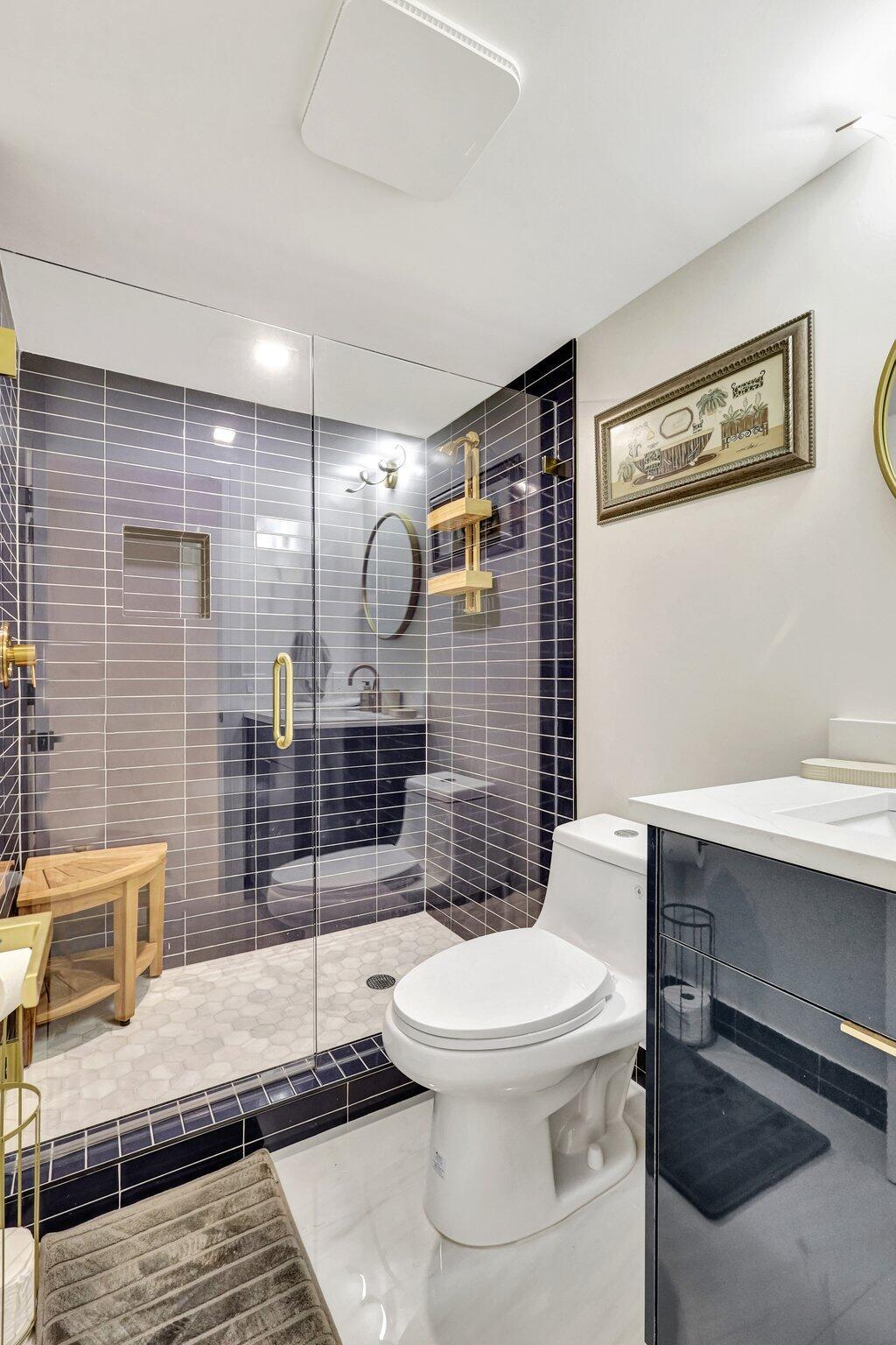 CARRON HOUSE CONDO - Residential