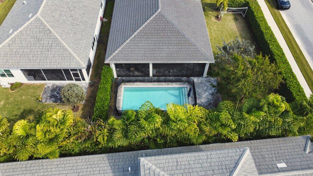 Lakes At Polo Trace HOA - Residential Lease