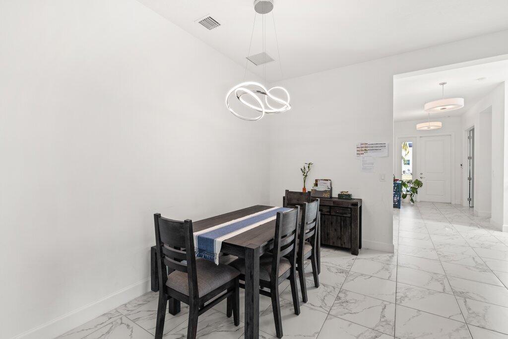 Lakes At Polo Trace HOA - Residential Lease