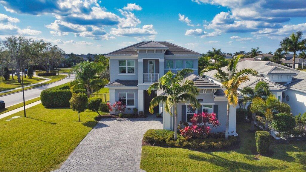 Lakes At Polo Trace HOA - Residential Lease