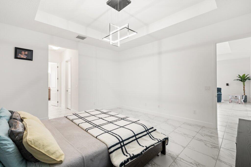 Lakes At Polo Trace HOA - Residential Lease