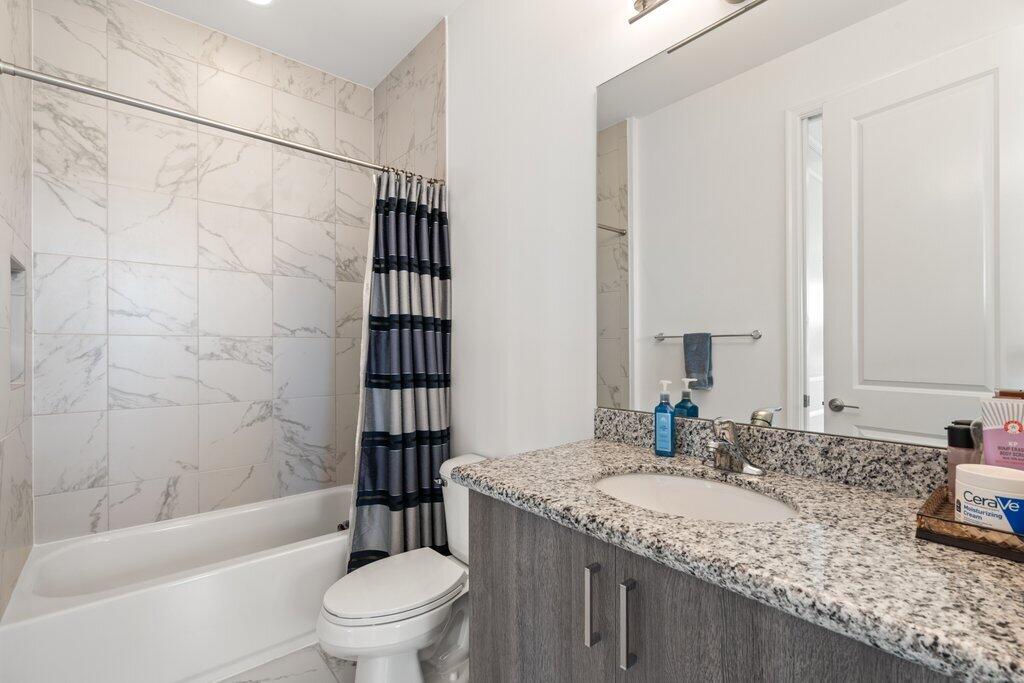 Lakes At Polo Trace HOA - Residential Lease