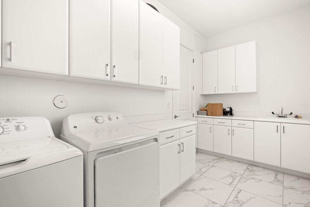 Lakes At Polo Trace HOA - Residential Lease