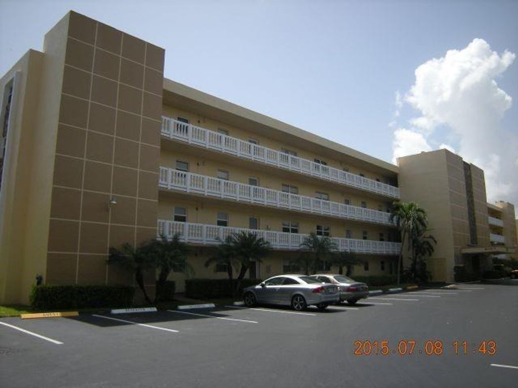 Photo of 1025 SE 3rd Avenue #303, Dania Beach, FL 33004 (MLS # F10485714)