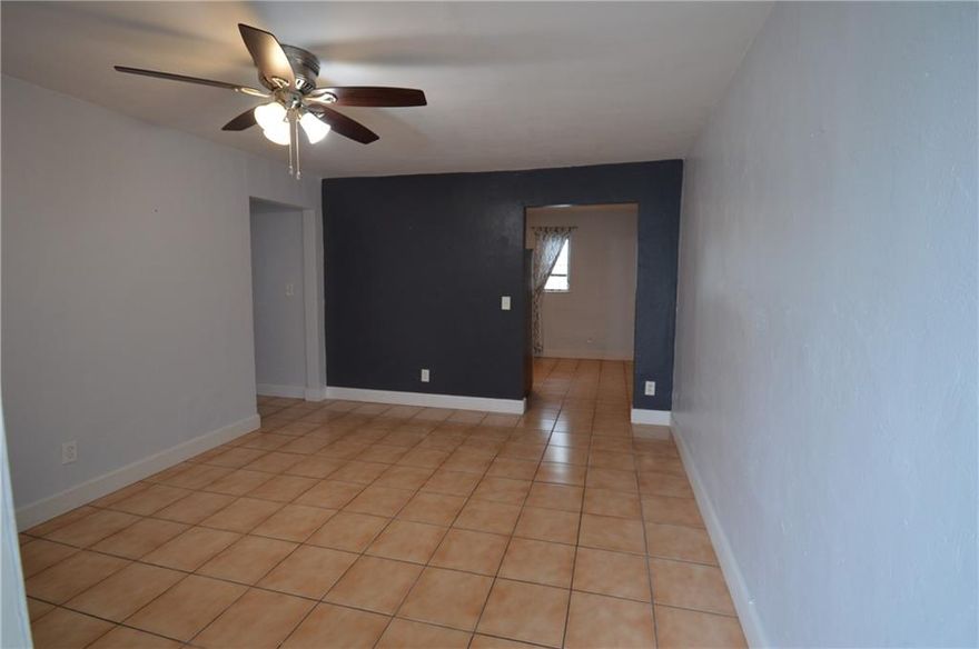 Very private 2 bedroom 1 bath with new kitchen cabinets, stailess steel appliances, renovated bathroom and tile floors throughout. Your own separate washer and dryer.  Small pets welcomed.  Great location.  Close to all of the amazing stores and restaurants of Dania Point and major Highways.  Fenced for privacy.