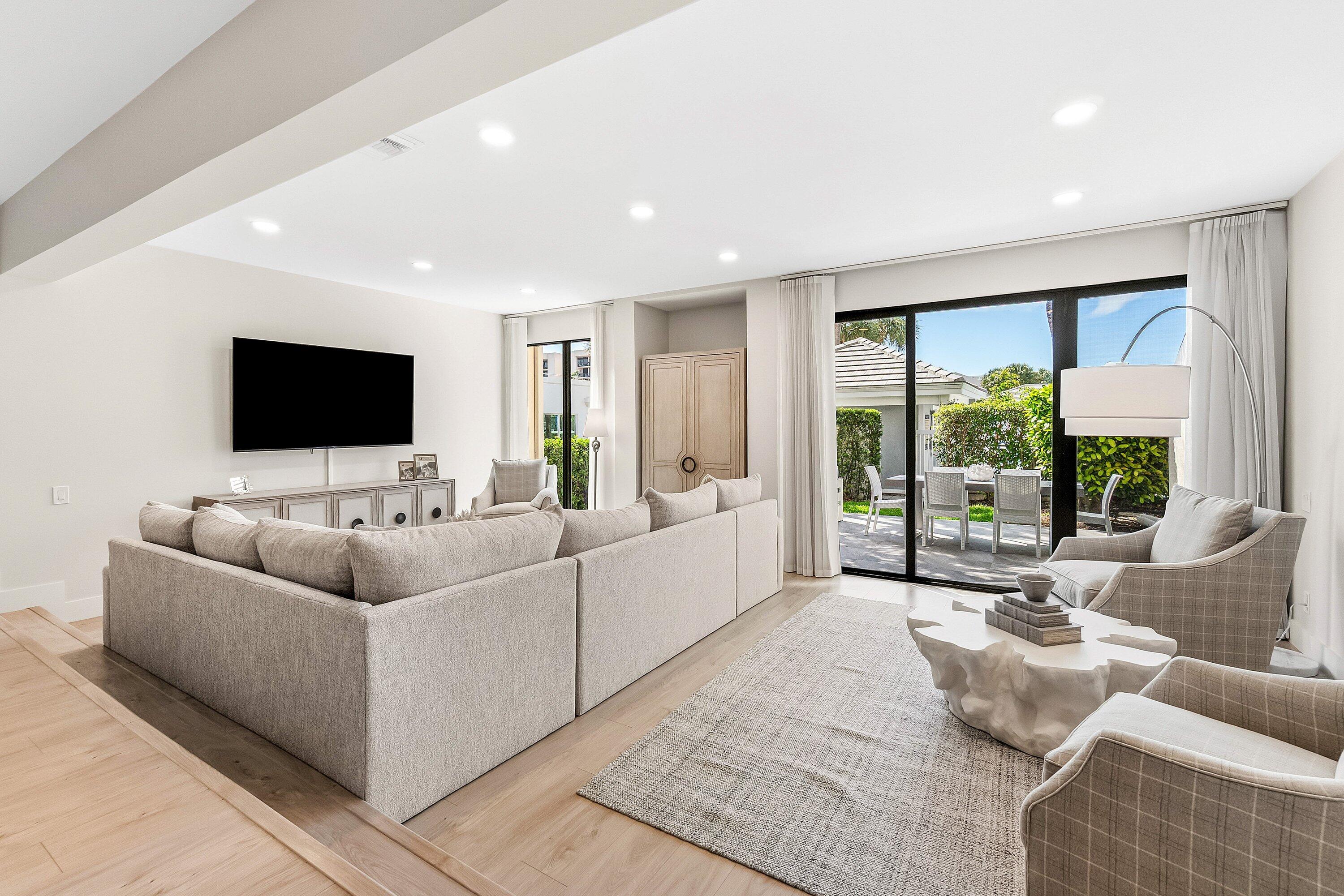 YACHT & RACQUET CLUB OF BOCA RATON CONDO - Residential Lease