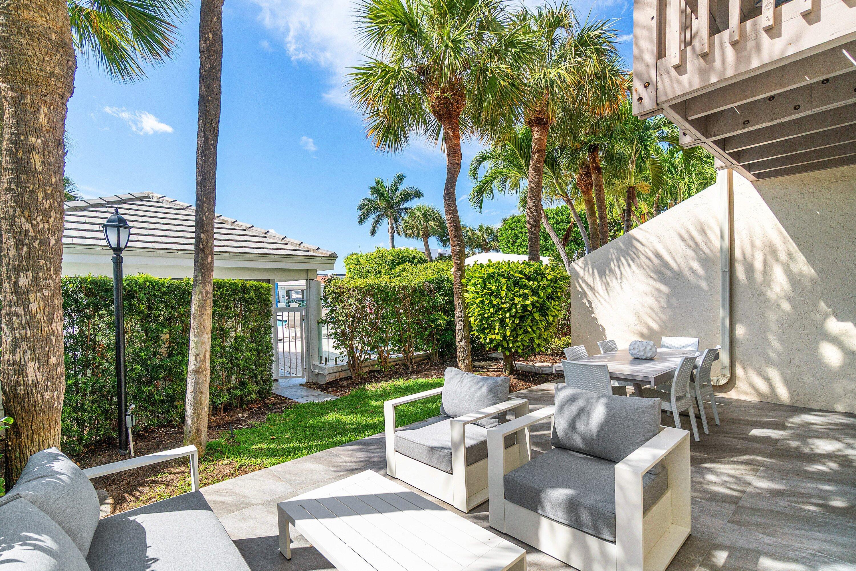 YACHT & RACQUET CLUB OF BOCA RATON CONDO - Residential Lease