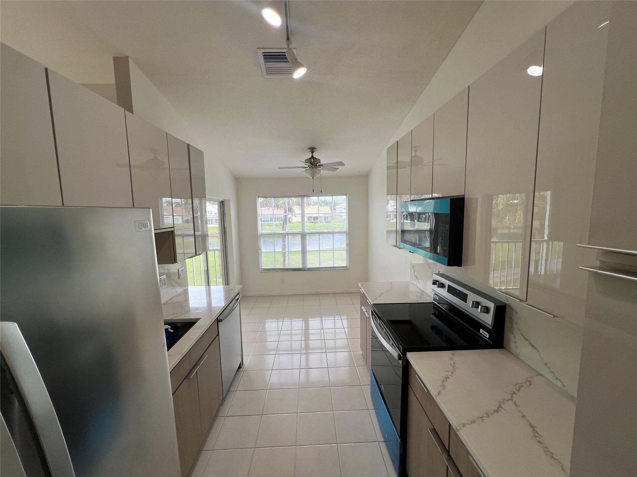 St Tropez At Boca Golf Co - Residential Lease