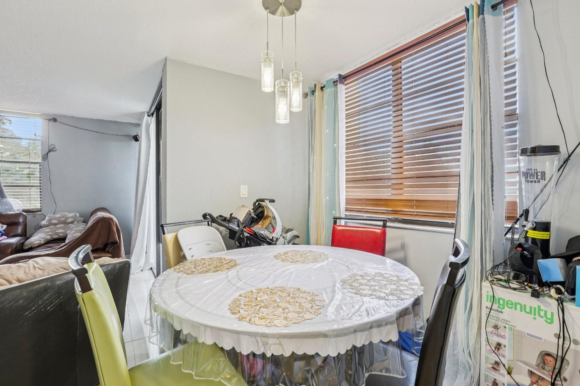 the gate - Residential