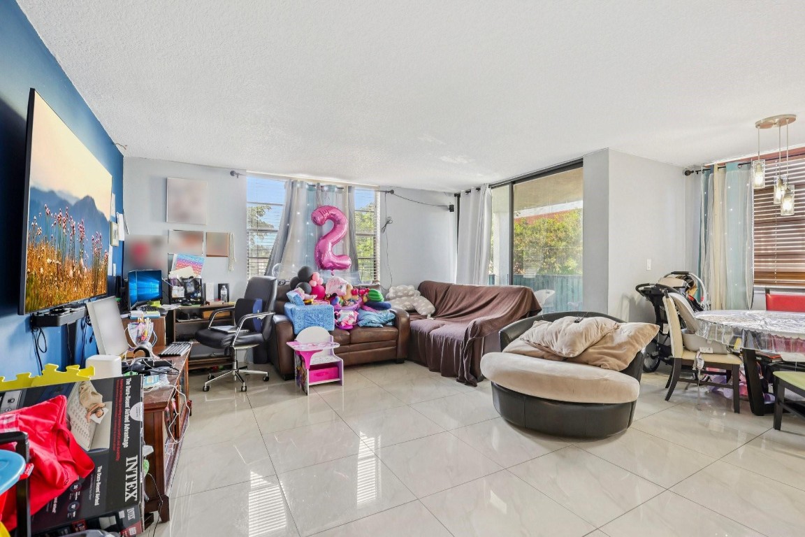 the gate - Residential