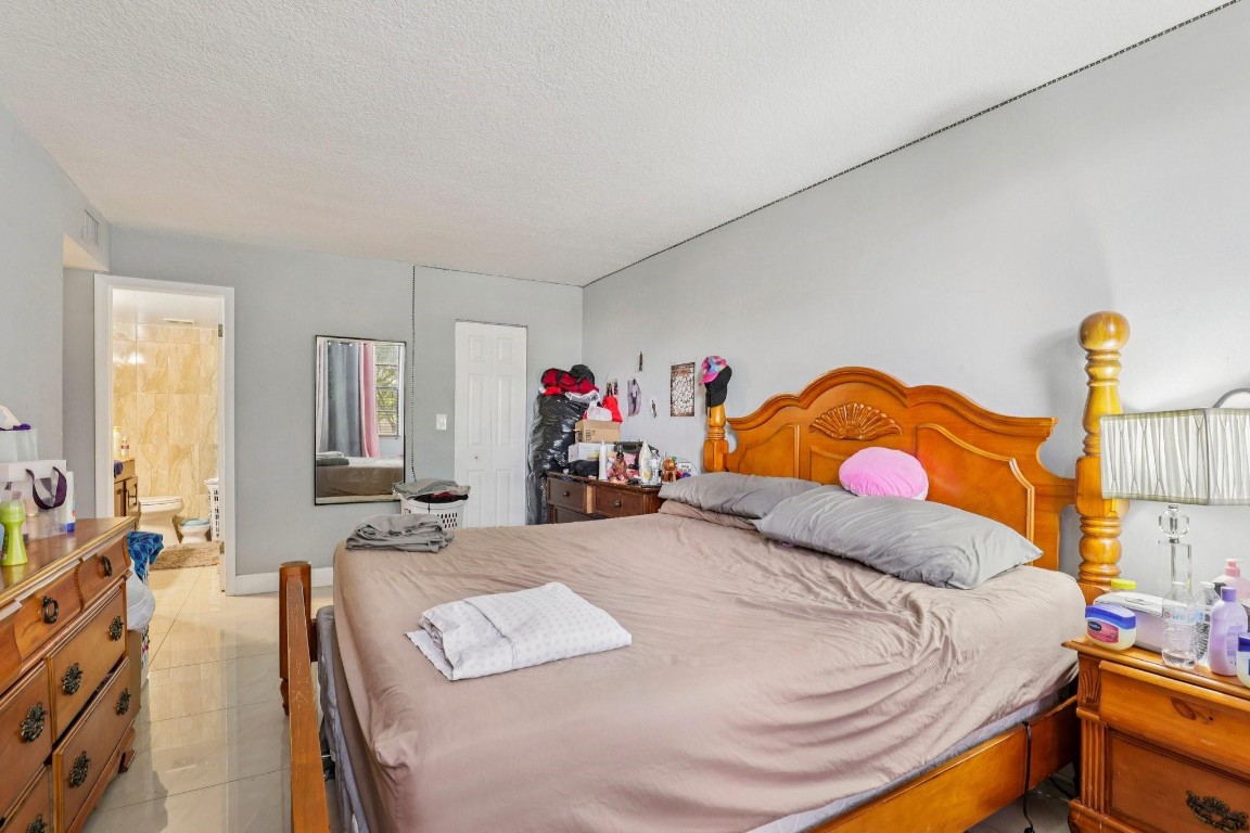 the gate - Residential