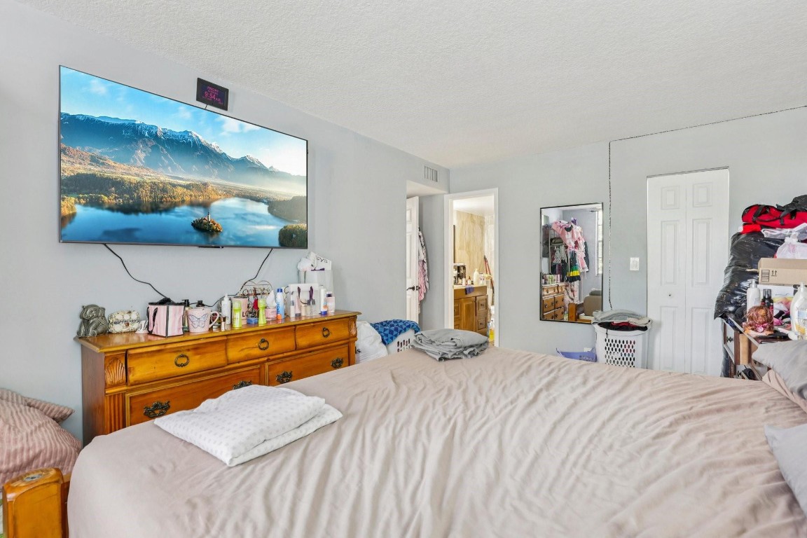 the gate - Residential