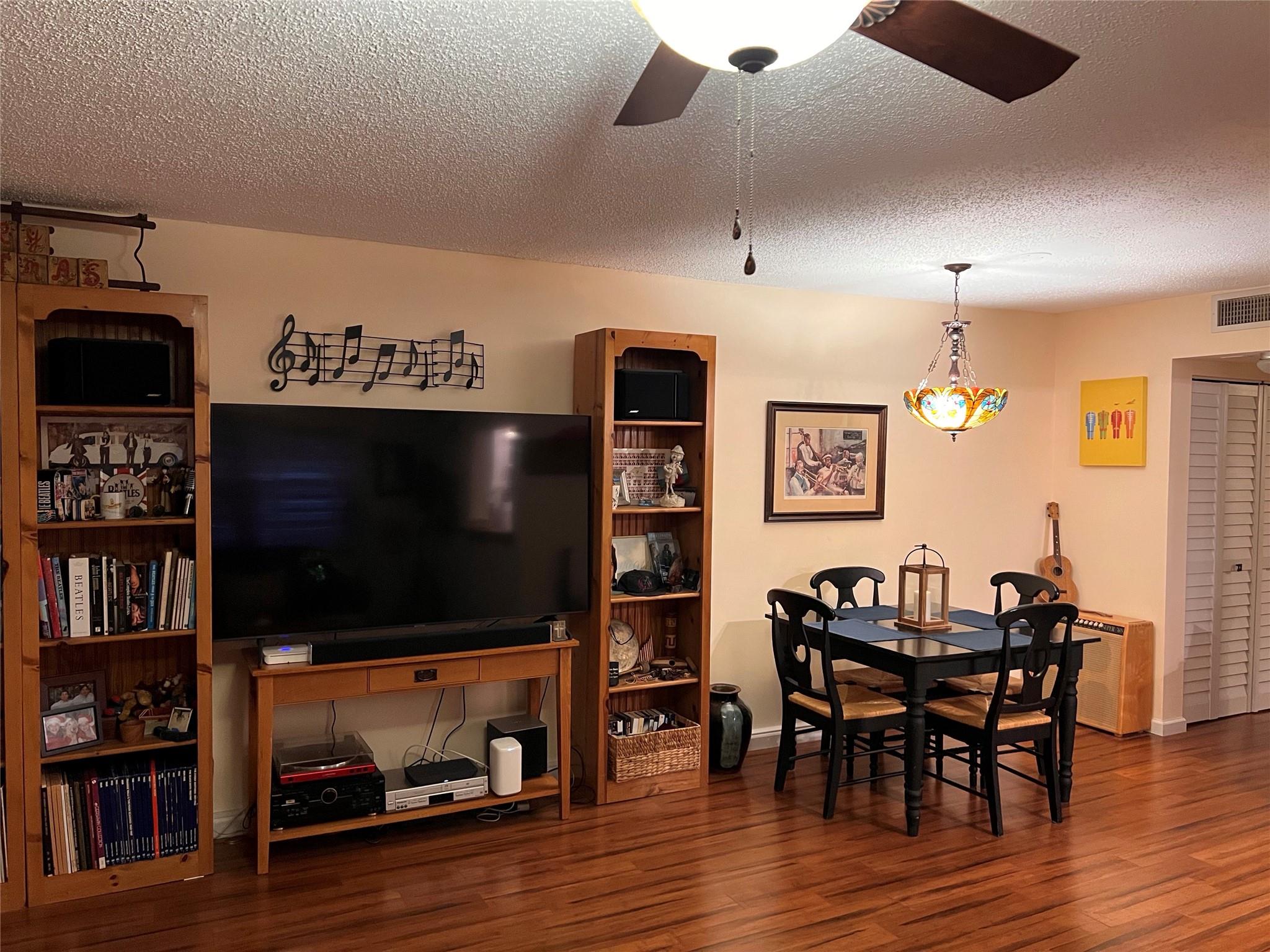 Century village East - Residential