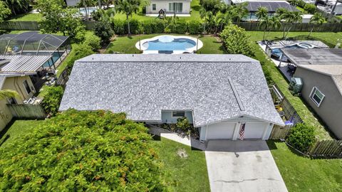 A home in Royal Palm Beach