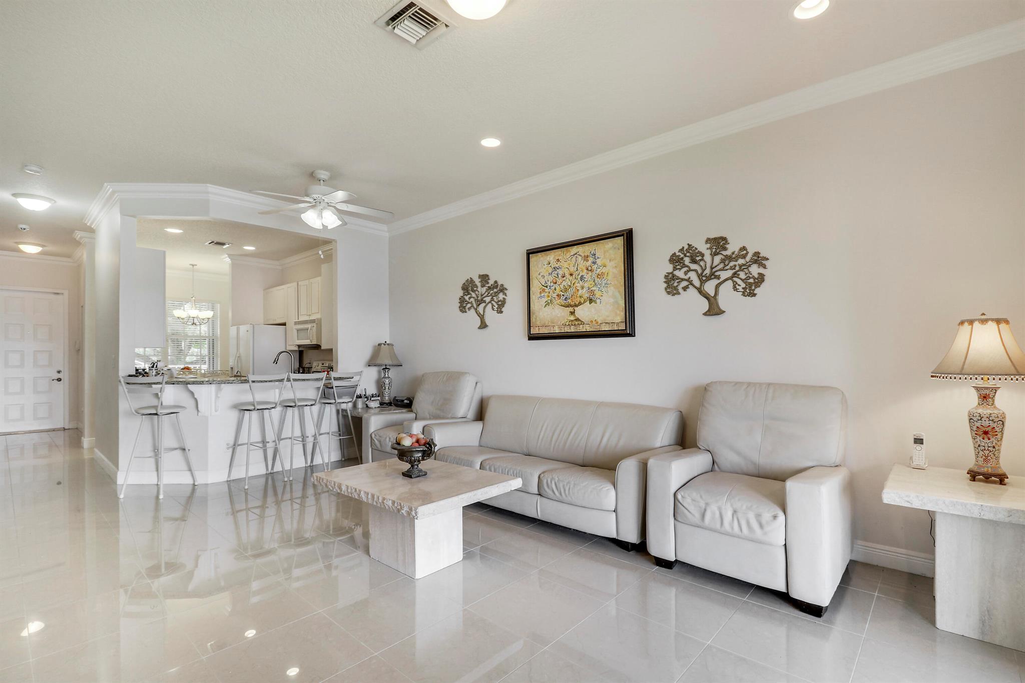 ROLLING HILLS GOLF & TENN - Residential