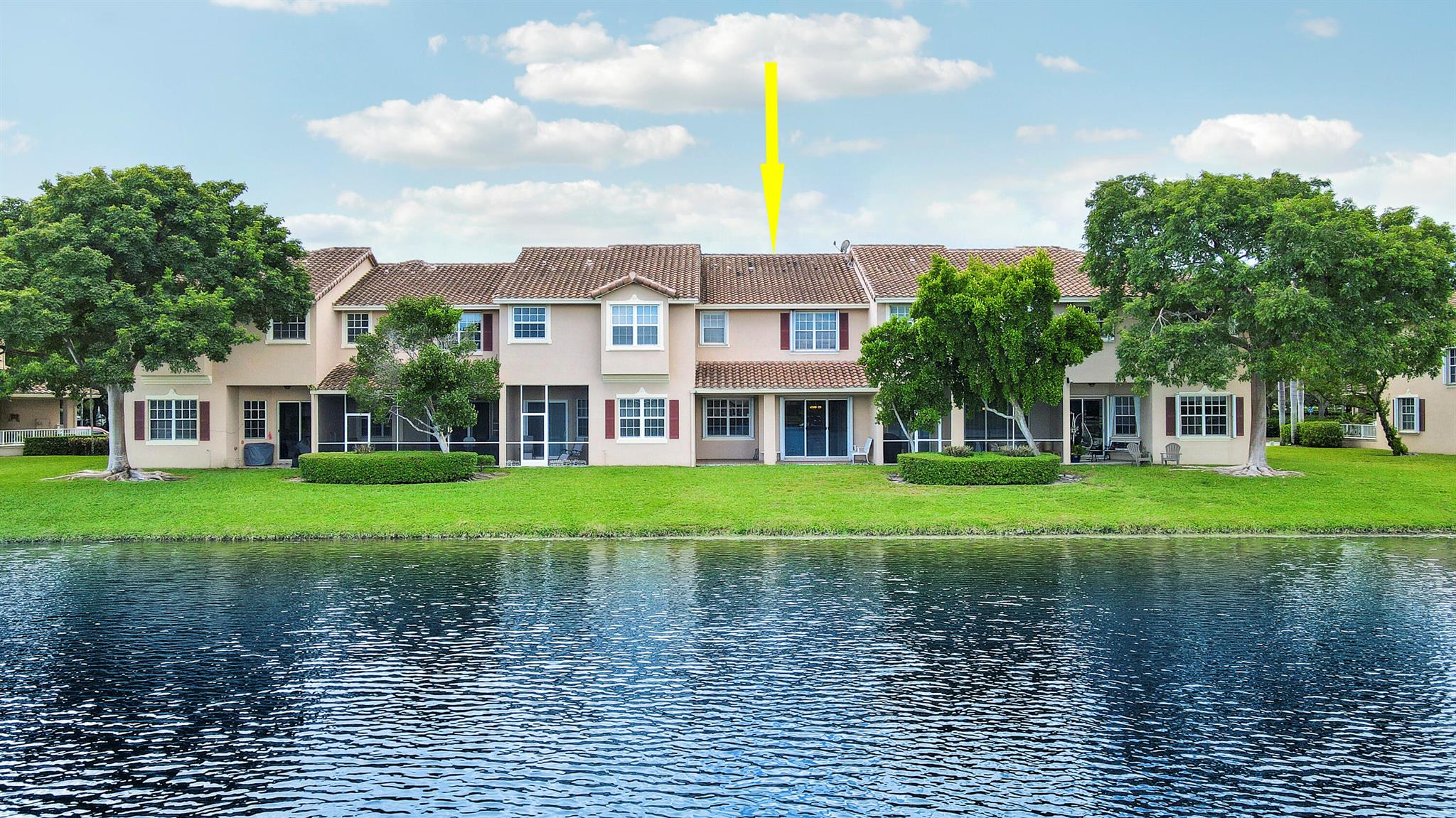 ROLLING HILLS GOLF & TENN - Residential