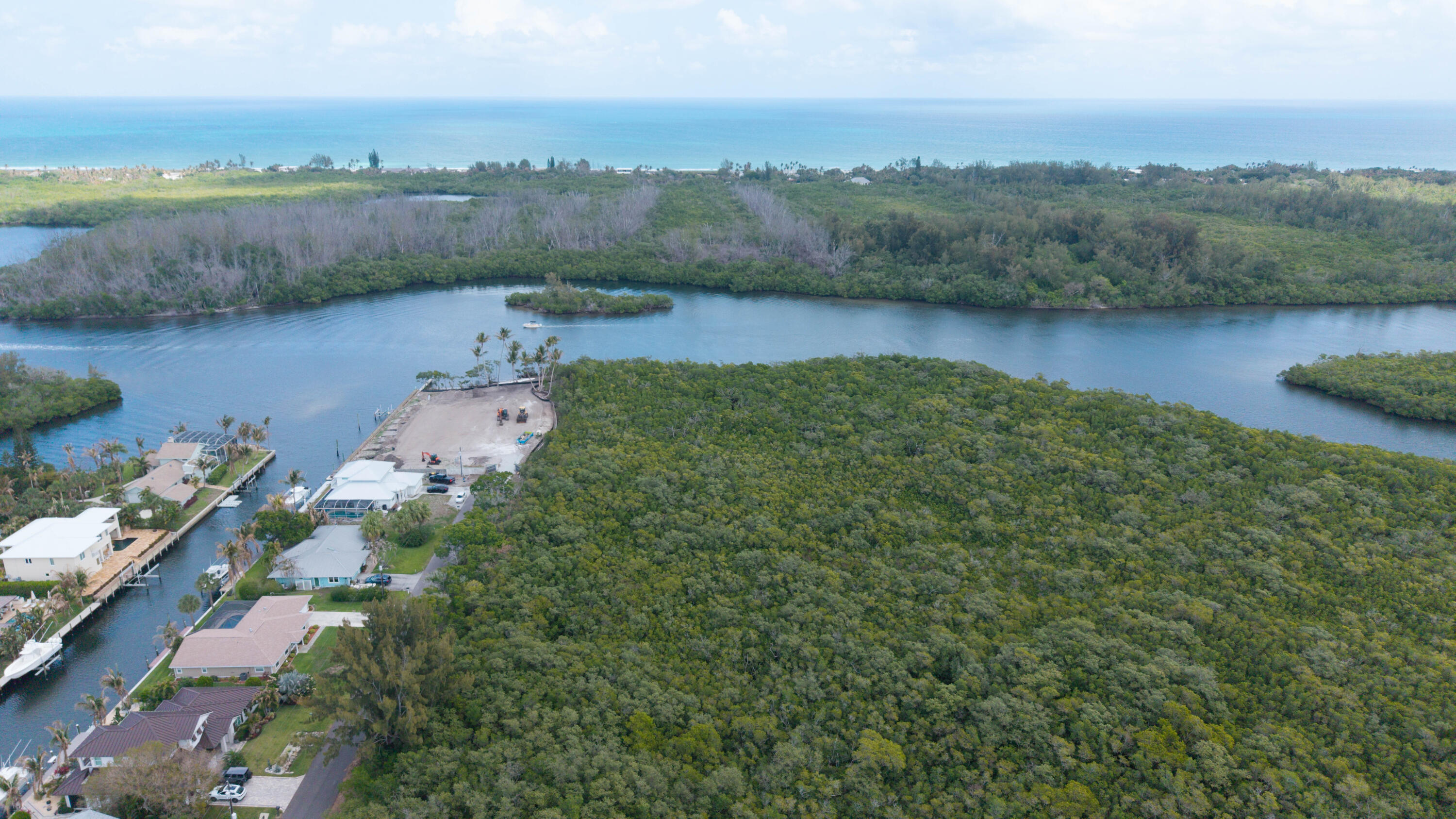 M5-HOBE SOUND - Land