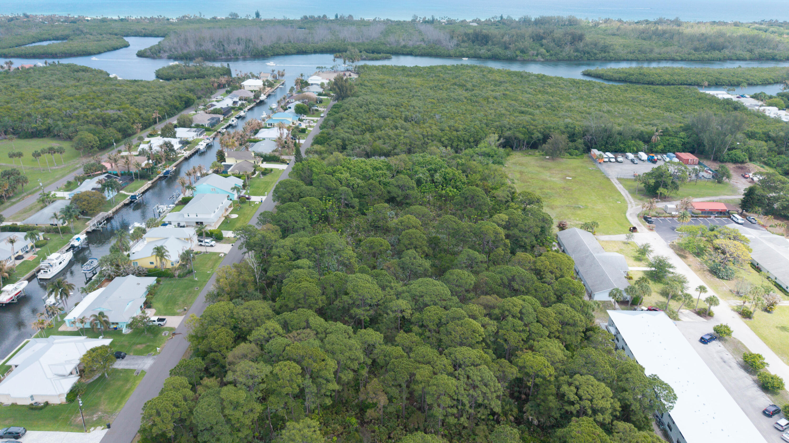 M5-HOBE SOUND - Land