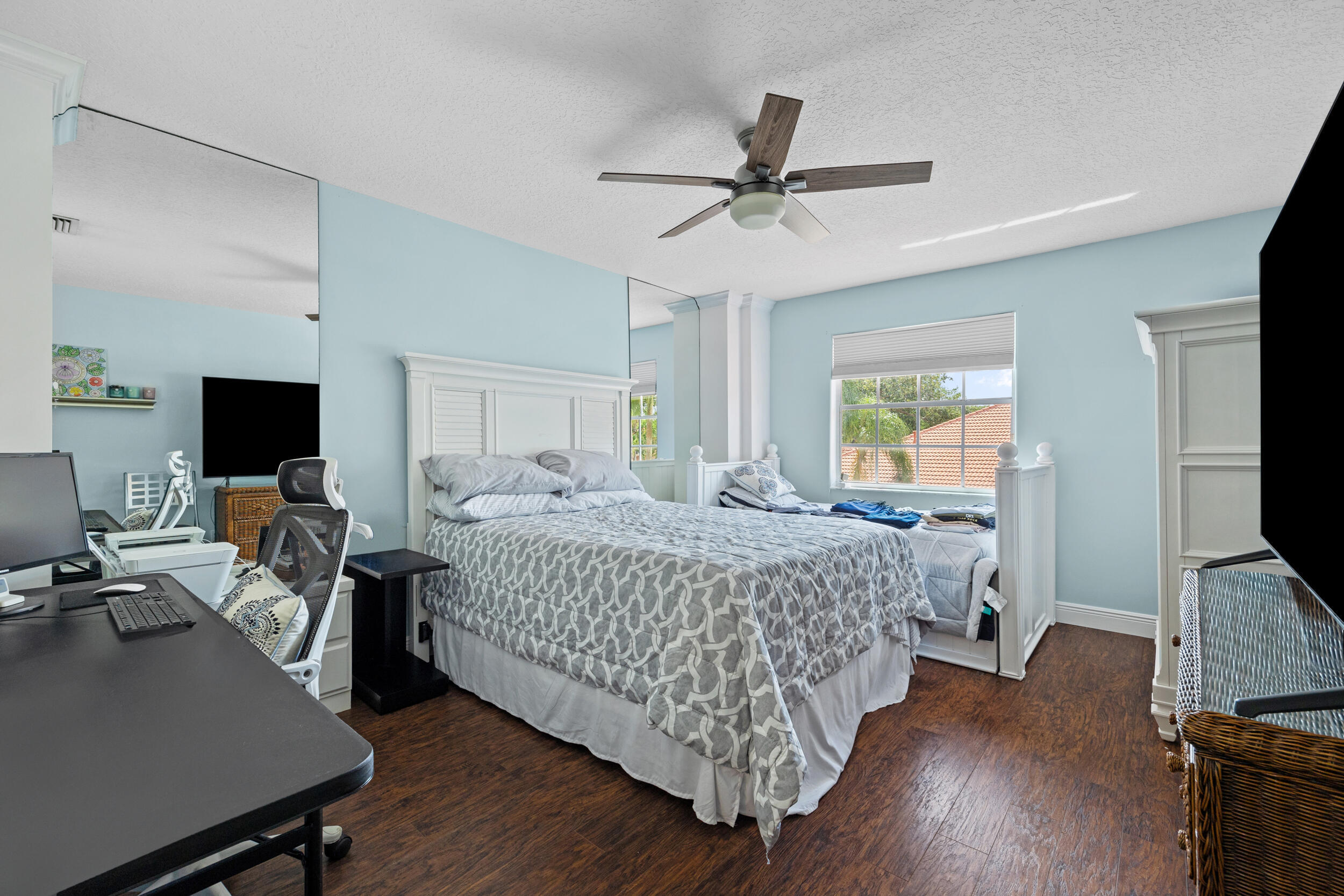 PGA RESORT COMMUNITY OF MONTEREY POINTE - Residential