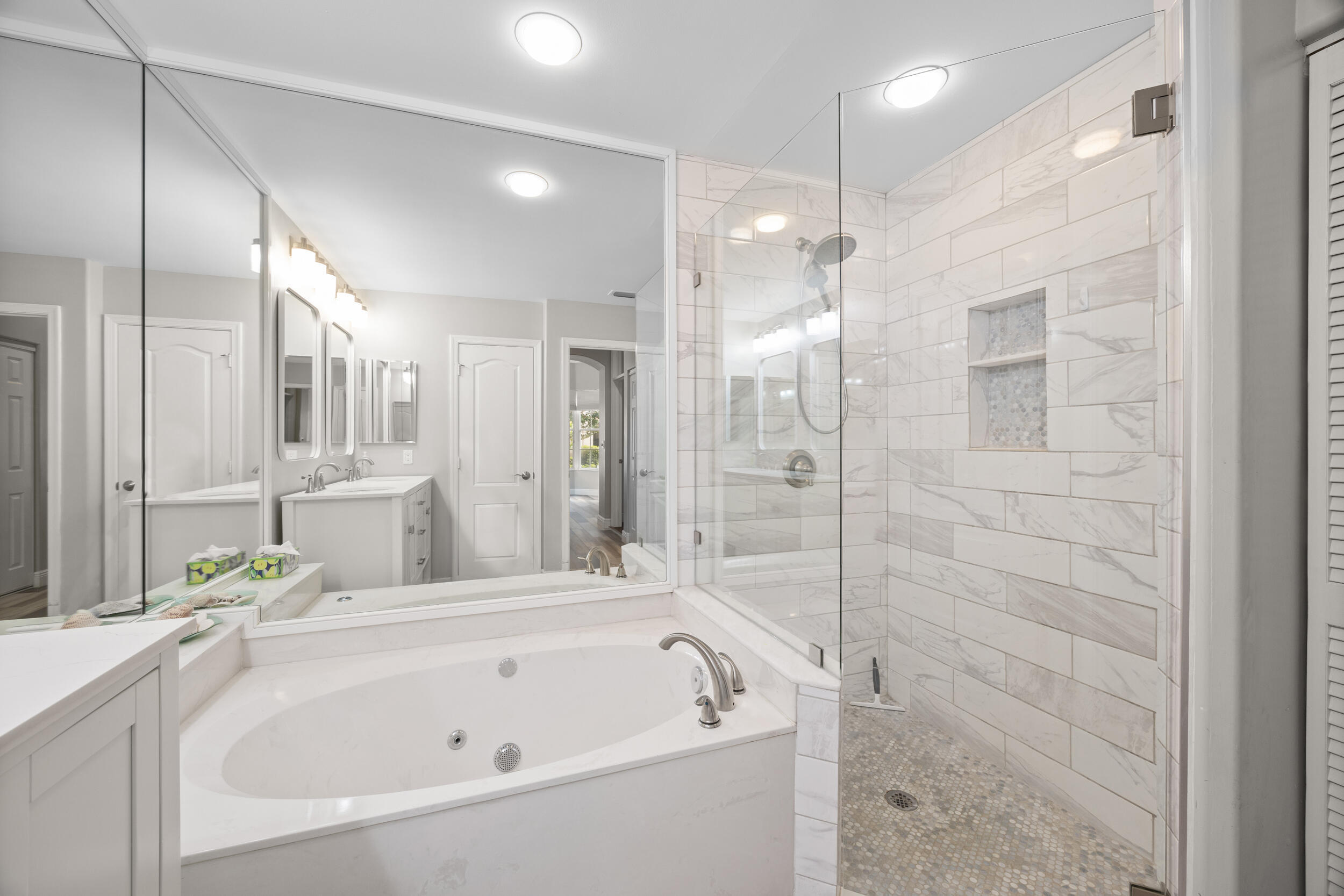 PGA RESORT COMMUNITY OF MONTEREY POINTE - Residential