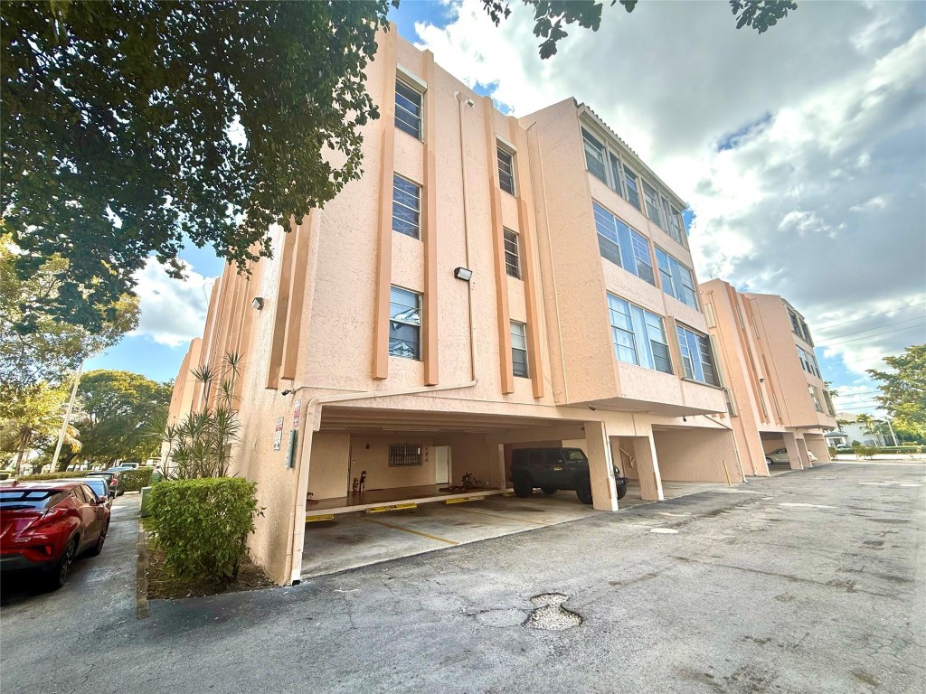 Gratigny Plaza Condo - Residential Lease