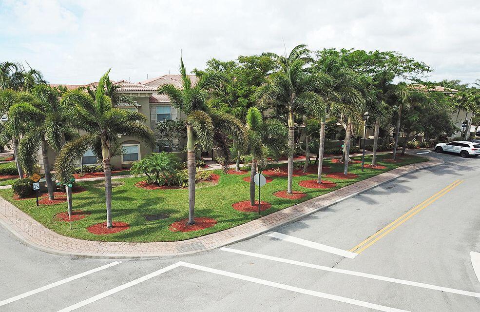 MONTEREY BAY TR - Residential Lease