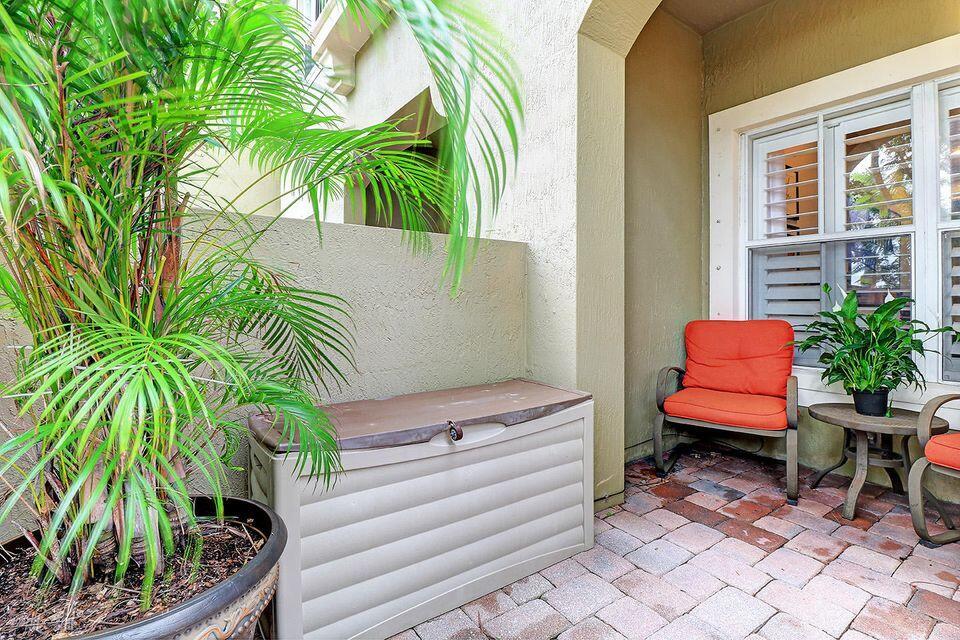 MONTEREY BAY TR - Residential Lease