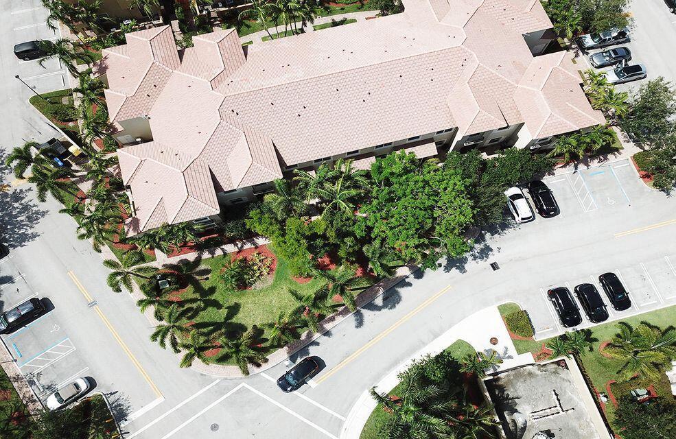 MONTEREY BAY TR - Residential Lease