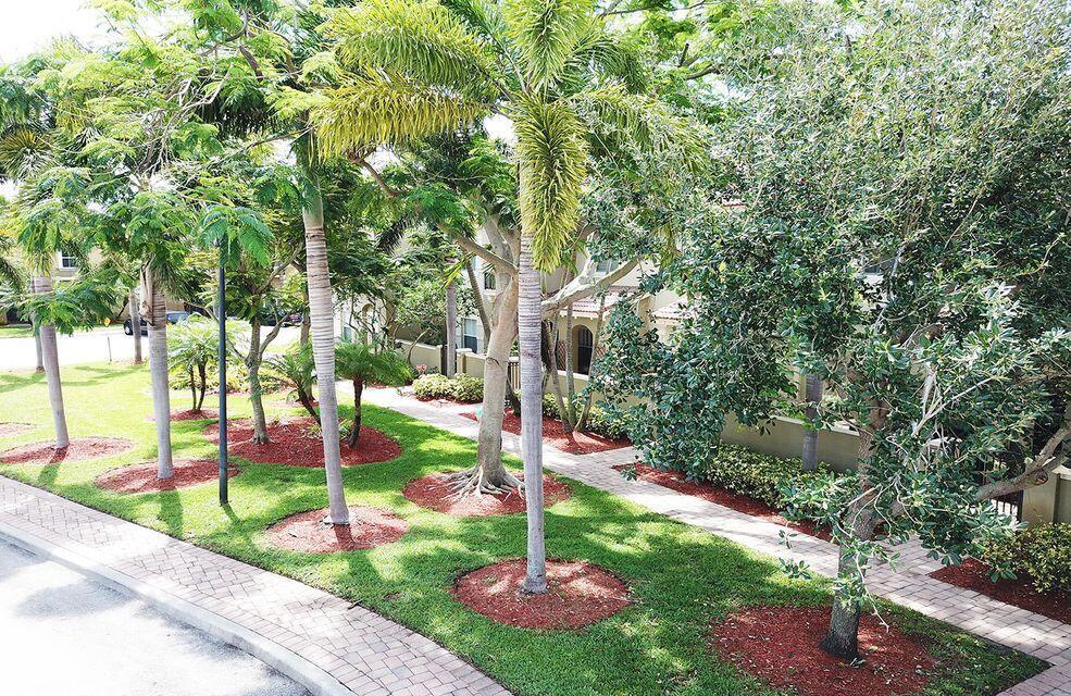 MONTEREY BAY TR - Residential Lease