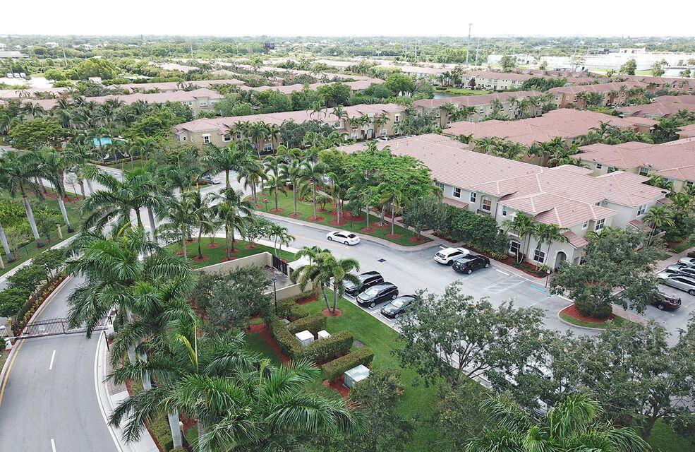 MONTEREY BAY TR - Residential Lease