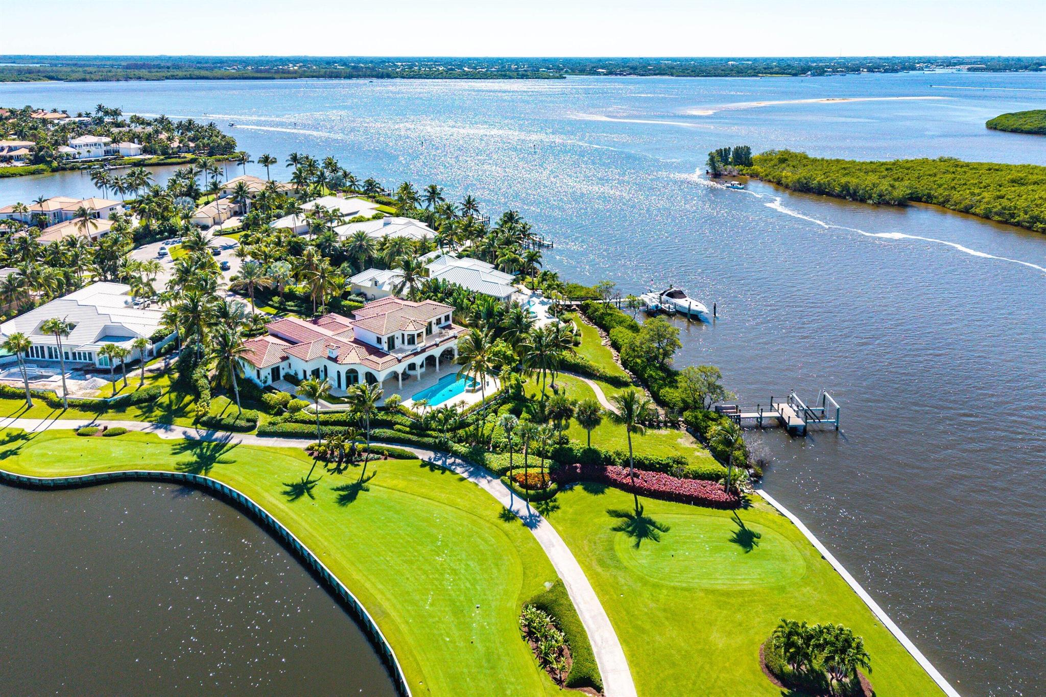 SAILFISH POINT - Residential