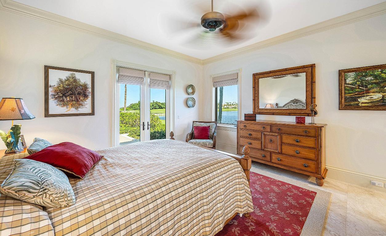 SAILFISH POINT - Residential