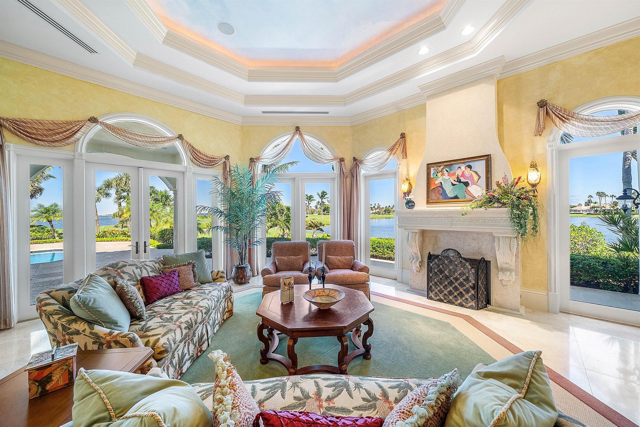 SAILFISH POINT - Residential