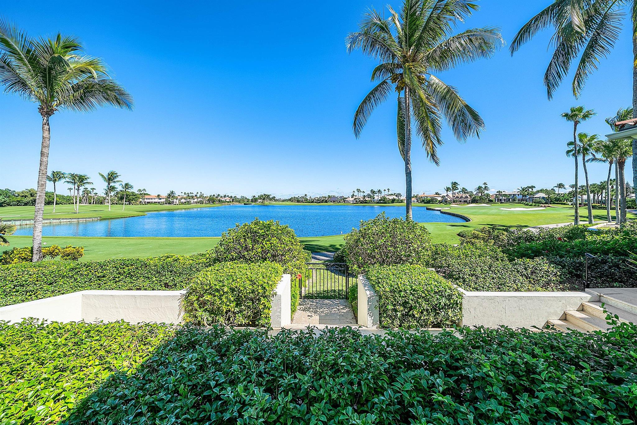 SAILFISH POINT - Residential