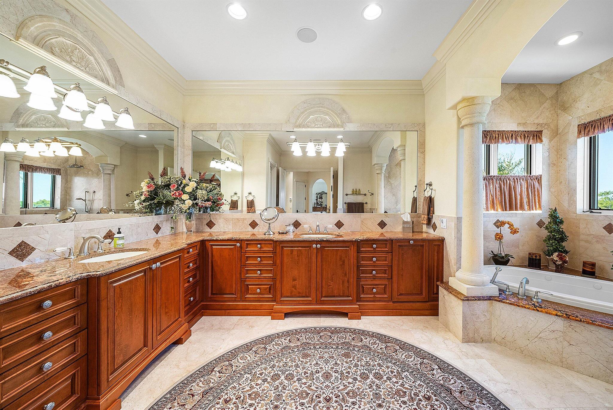 SAILFISH POINT - Residential