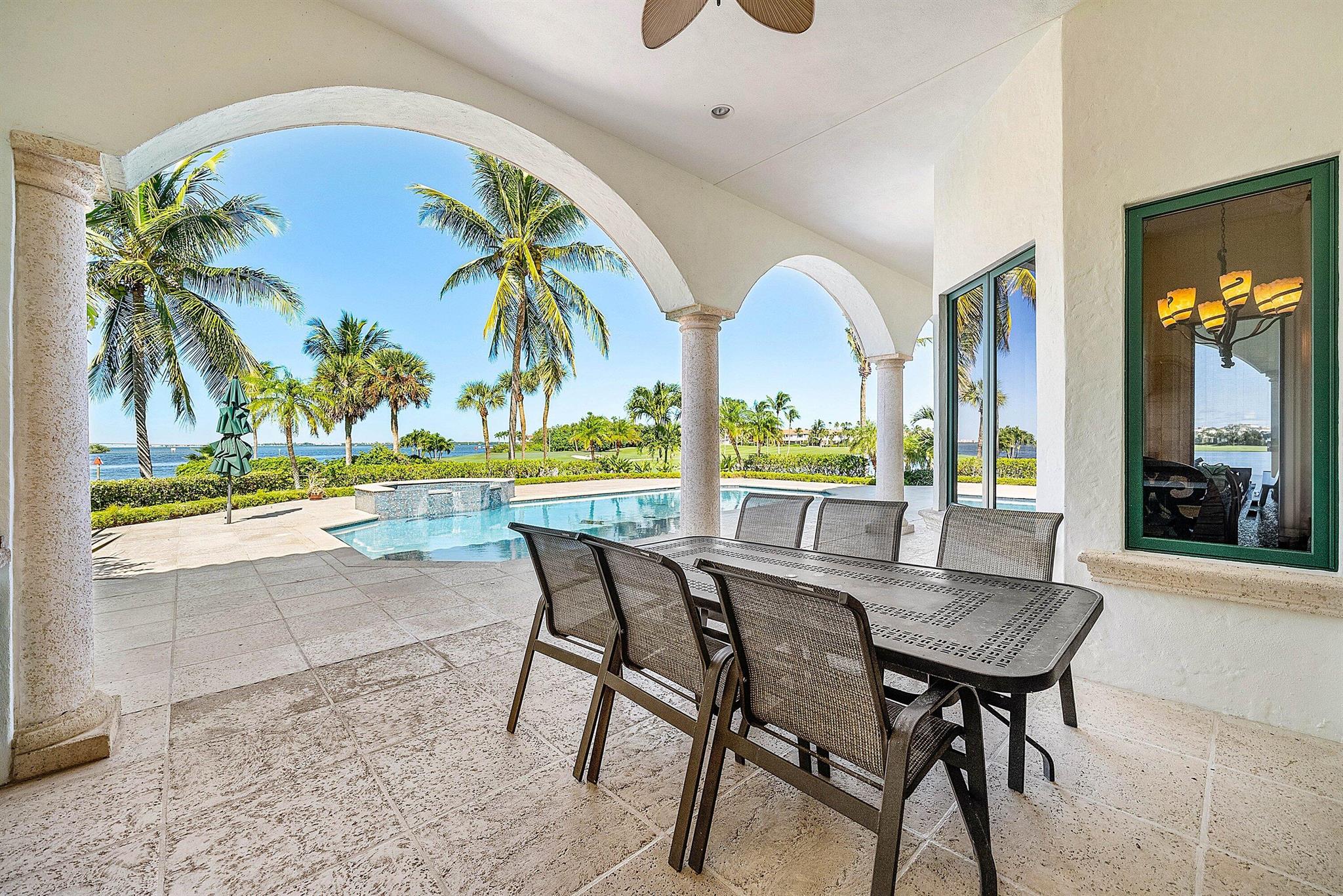 SAILFISH POINT - Residential