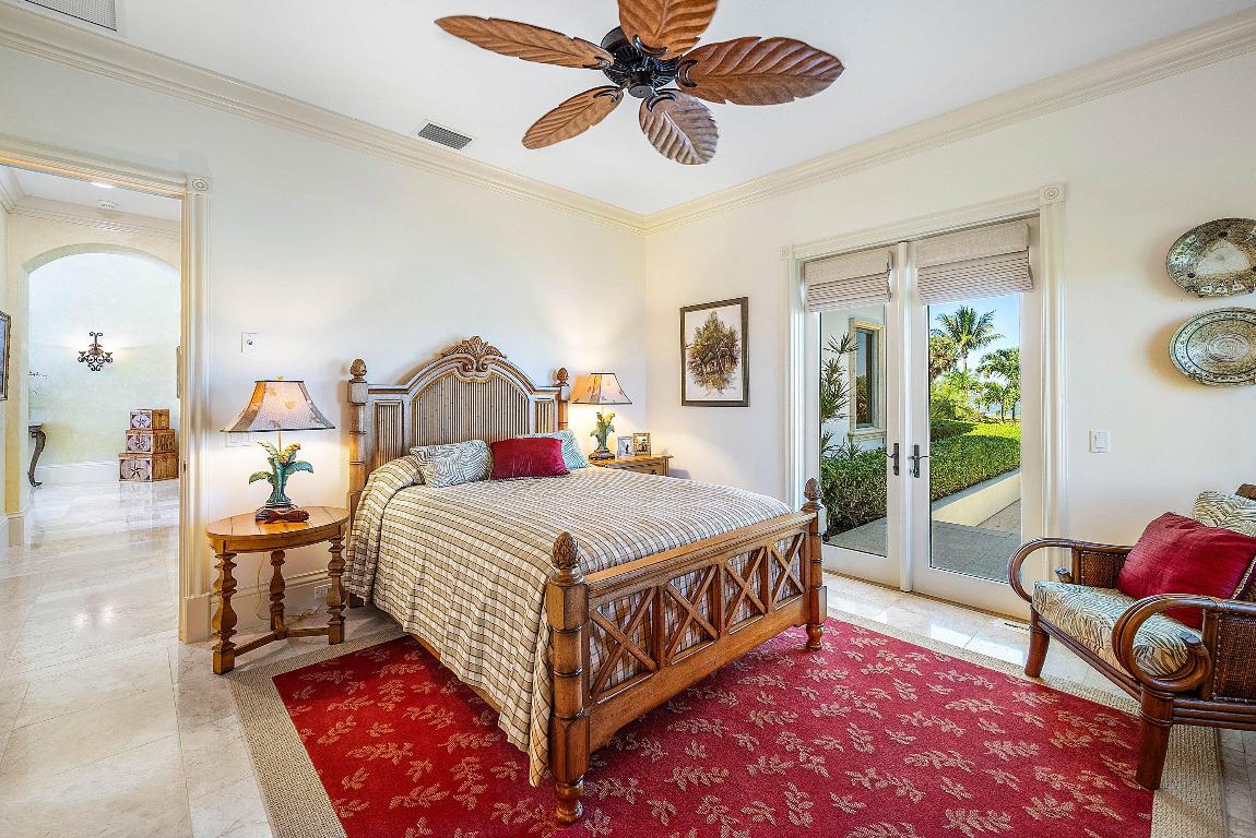 SAILFISH POINT - Residential