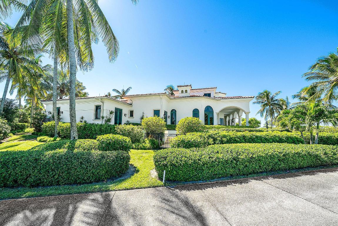 SAILFISH POINT - Residential