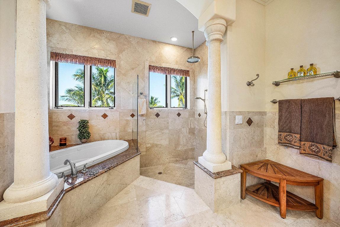 SAILFISH POINT - Residential