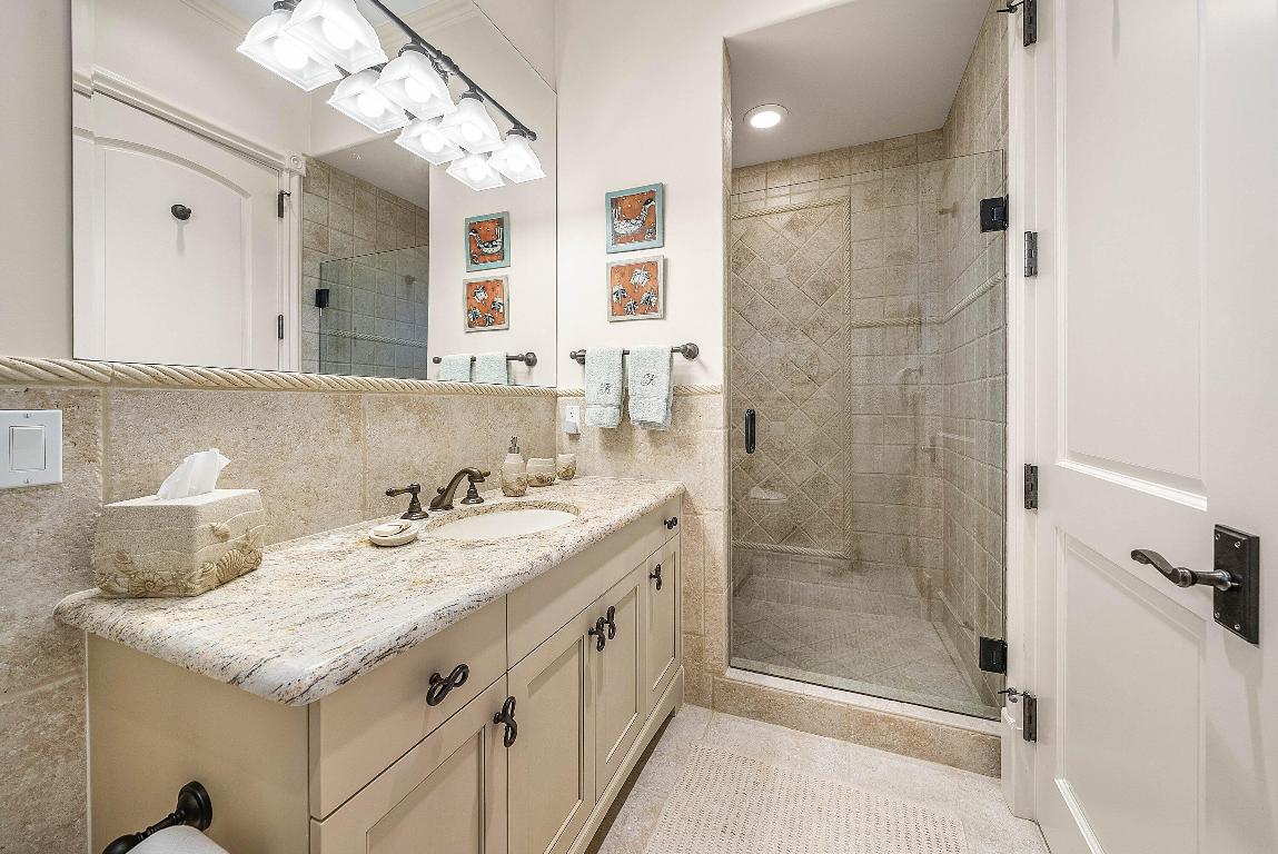 SAILFISH POINT - Residential