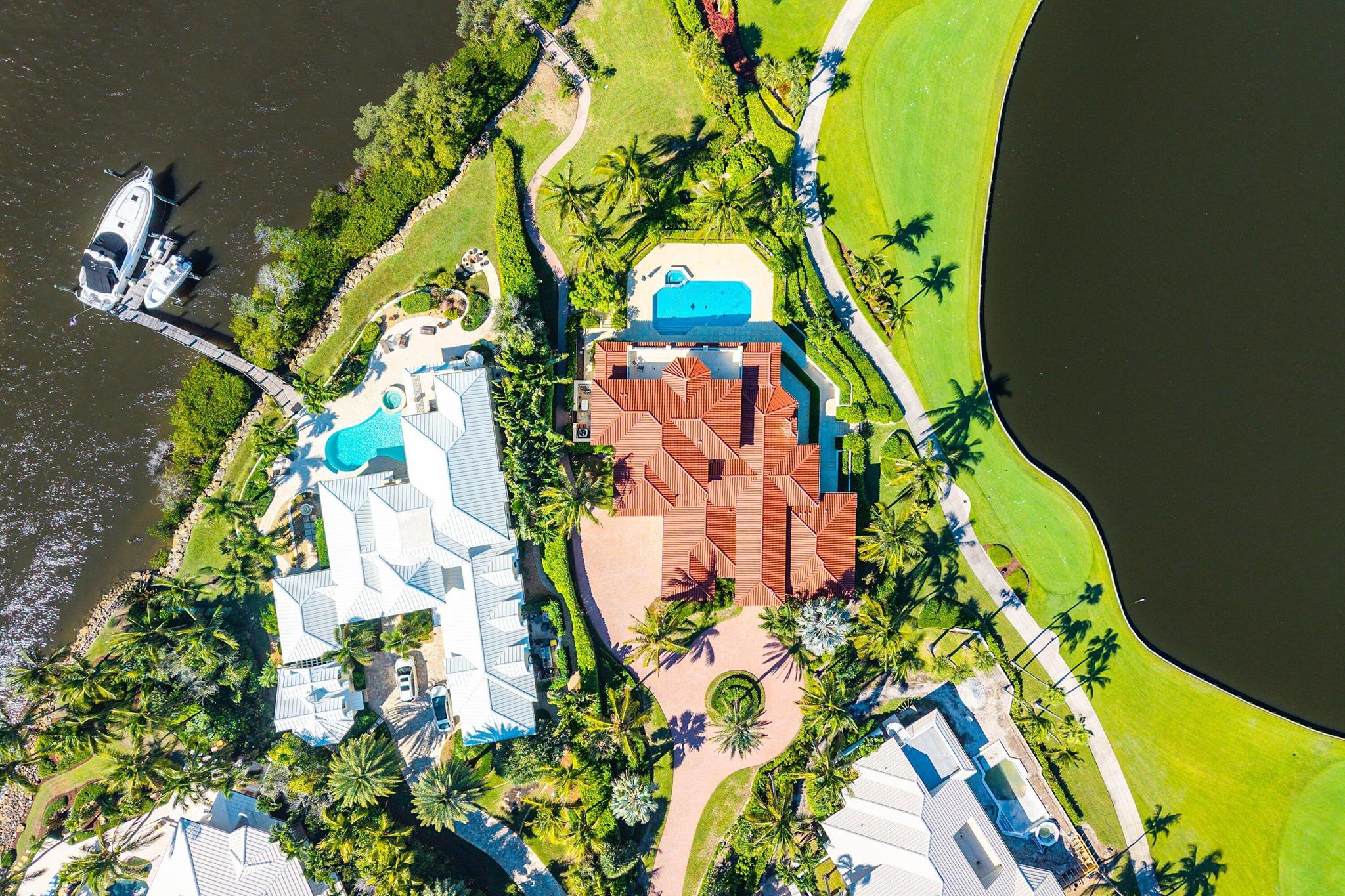 SAILFISH POINT - Residential