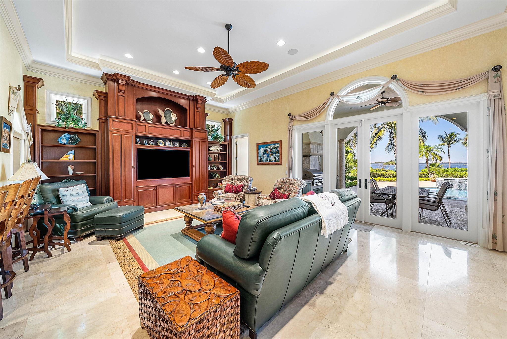 SAILFISH POINT - Residential
