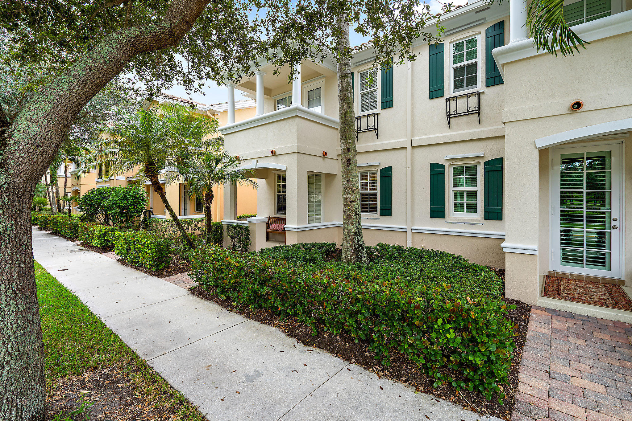 TUSCANY AT ABACOA 2 - Residential