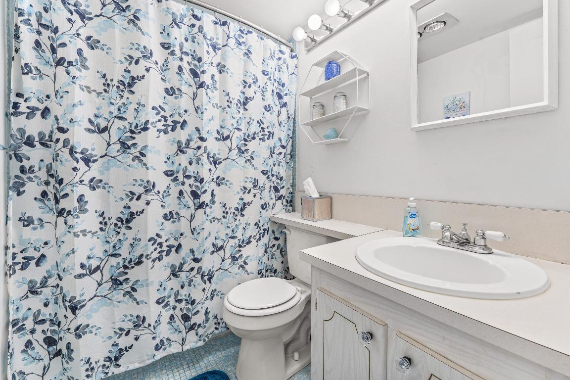 SHEFFIELD CONDOS A TO Q - Residential